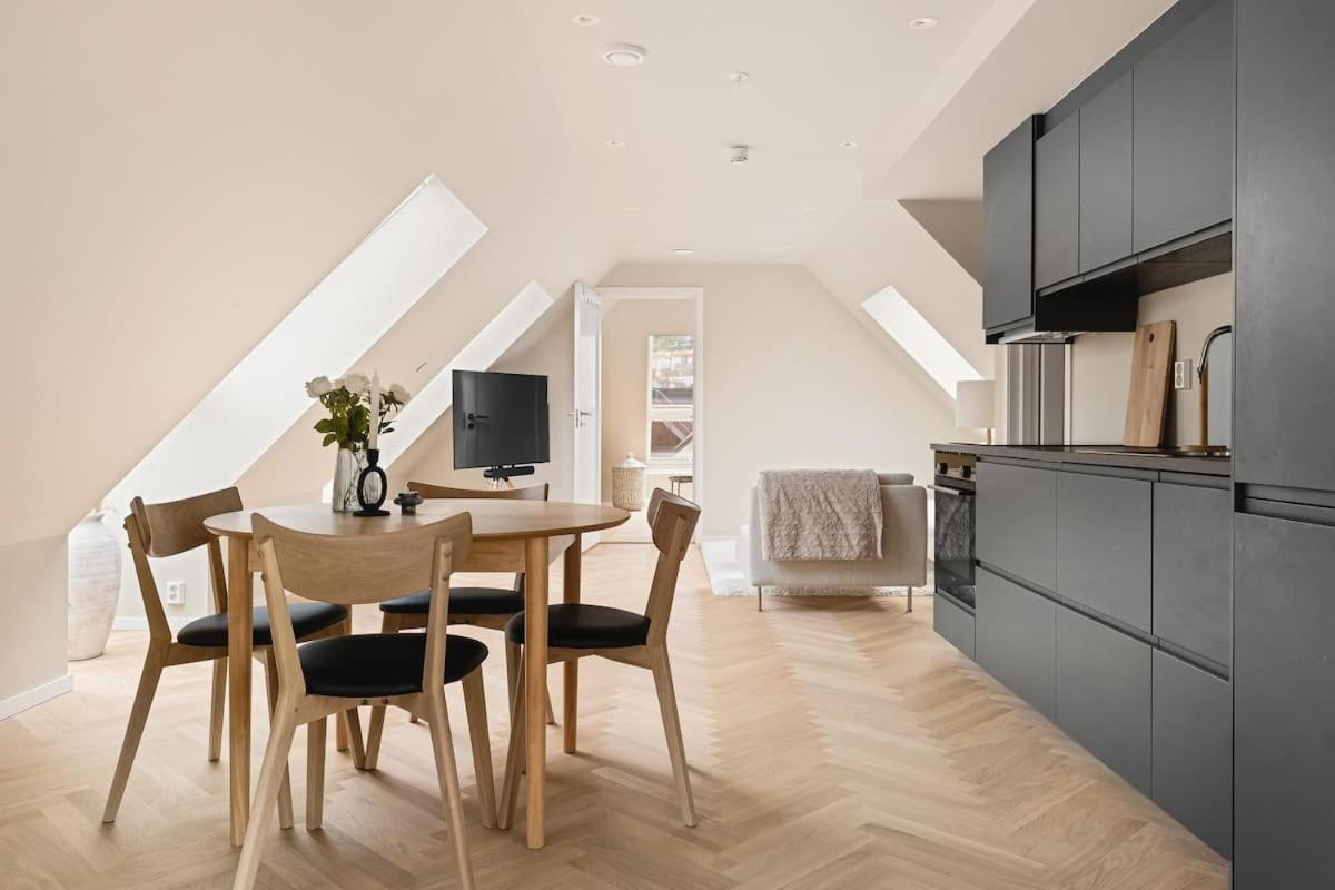 Сasa de vacaciones Dinbnb I Mid-city Luxury With Mini Balcony And Smart Tv & Sound System Bergen
